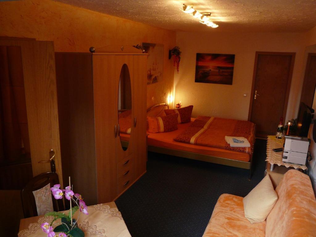 Pension Hollyday Ahrensfelde Quarto foto